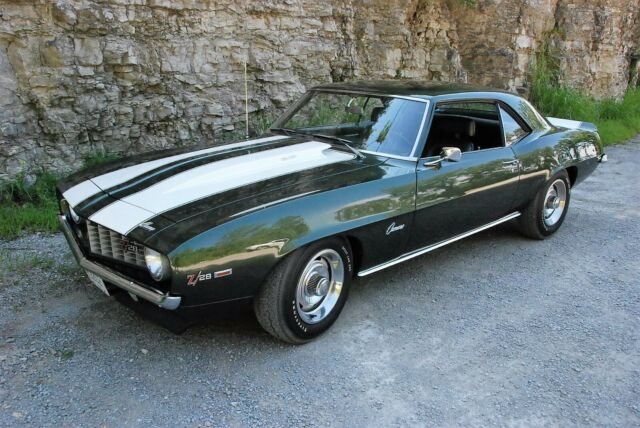 1969 Chevrolet Camaro Z28 MacNeish Verified X77 DZ302 M-22 4:10 Posi-traction 69 1969 Chevrolet Camaro Z/28 X77