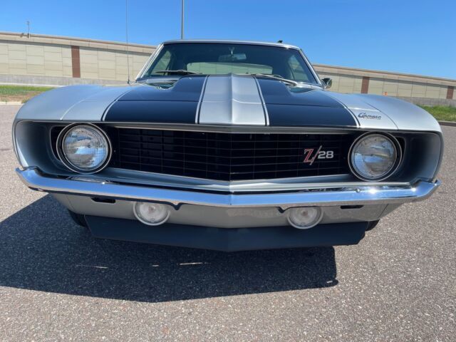 1969 Chevrolet Camaro Z/28 - photo 10