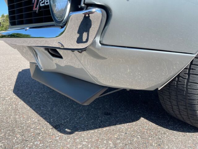 1969 Chevrolet Camaro Z/28 - photo 11