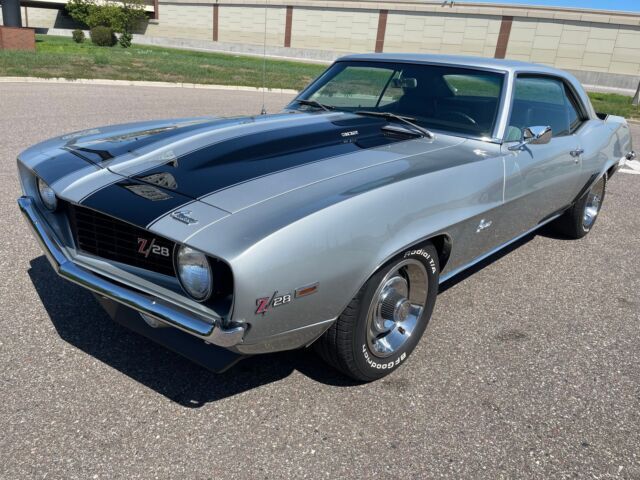 1969 Chevrolet Camaro Z/28 - photo 9