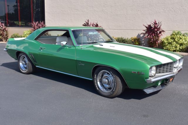 1969 Chevrolet Camaro Z/28 Resto-Mod Hotchkis Suspension 6-Speed Manual - photo 2