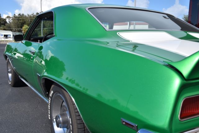1969 Chevrolet Camaro Z/28 Resto-Mod Hotchkis Suspension 6-Speed Manual - photo 9
