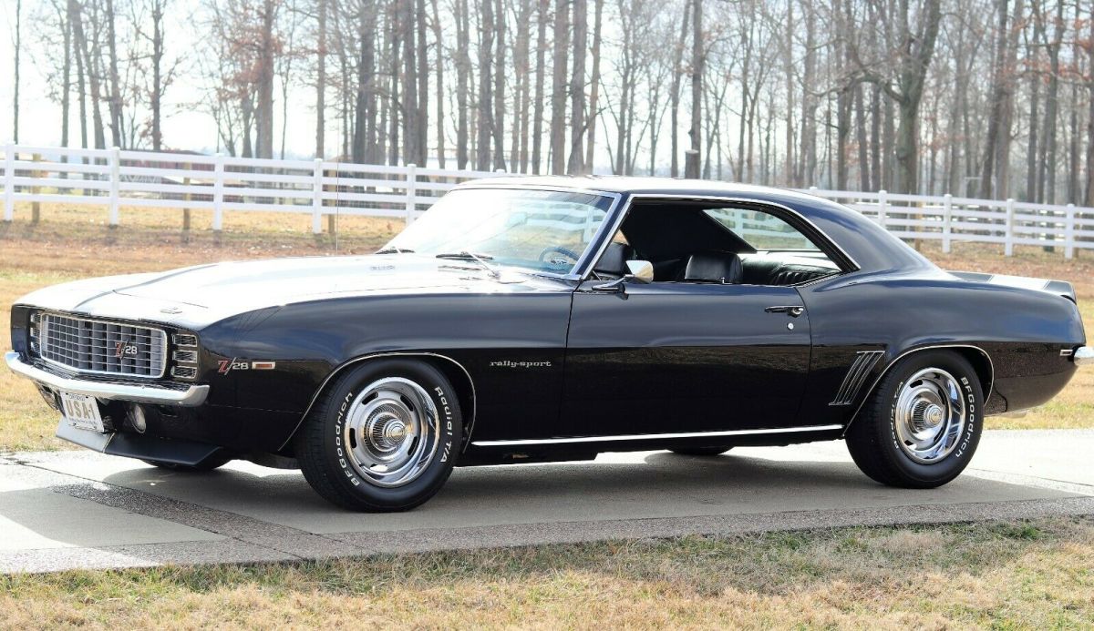 1969 Chevrolet Camaro Z/28 - photo 2