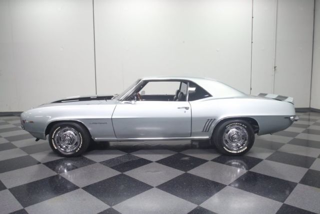 1969 Chevrolet Camaro Z/28 RS - photo 3