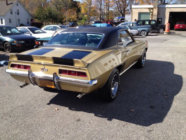 1969 Chevrolet Camaro Z28 - photo 4