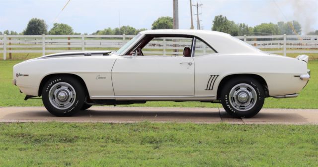1969 Chevrolet Camaro Z28 - photo 5