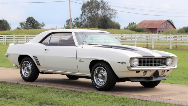 1969 Chevrolet Camaro Z28 - photo 9