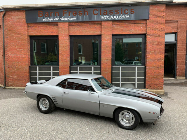 1969 CHEVROLET CAMARO Z28! X11 CAR! 383 STROKER MOTOR! SEMI RESTOMOD! BEAUTIFUL! 1969 Chevrolet Camaro Z28