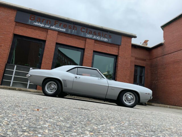 1969 Chevrolet Camaro Z28 - photo 10
