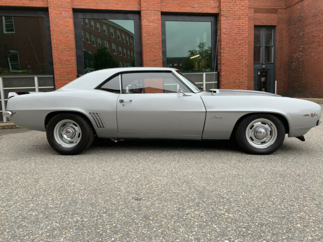 1969 Chevrolet Camaro Z28 - photo 11