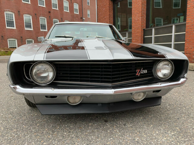1969 Chevrolet Camaro Z28 - photo 3