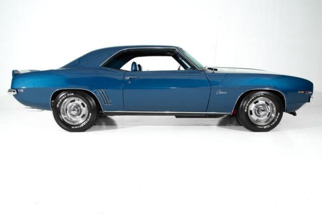 1969 Chevrolet Camaro Z28, X33, CE 302, 4-Speed - photo 2