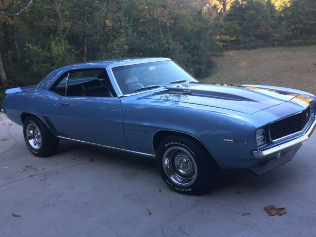 1969 Chevrolet Camaro Z28 - photo 2