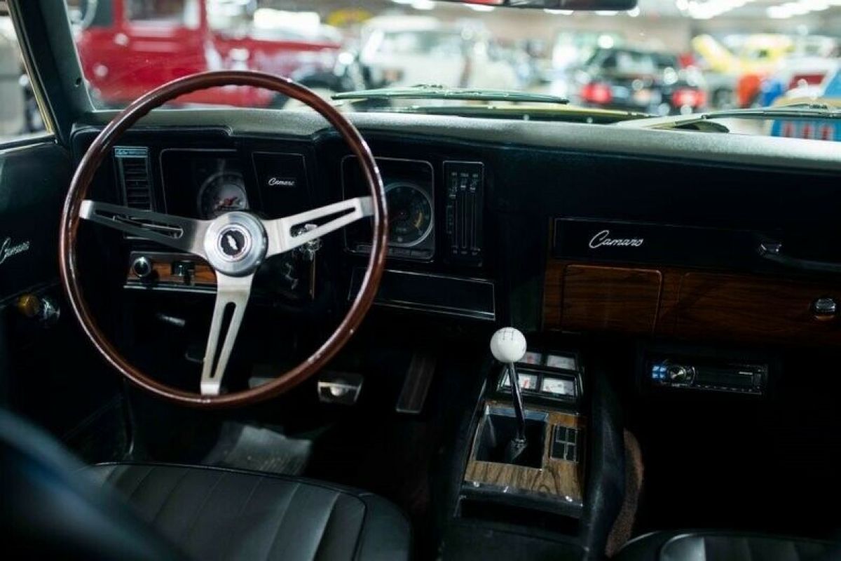 1969 Chevrolet Camaro Z/28 X33 - photo 10