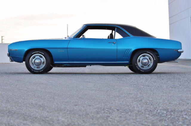 1969 Chevrolet Camaro - photo 3