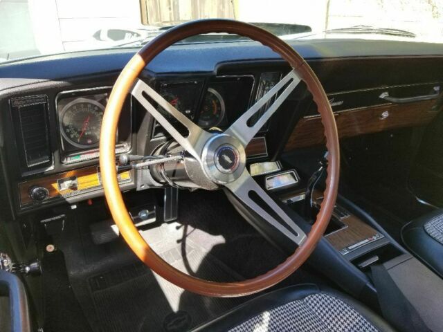 1969 Chevrolet Camaro - photo 10