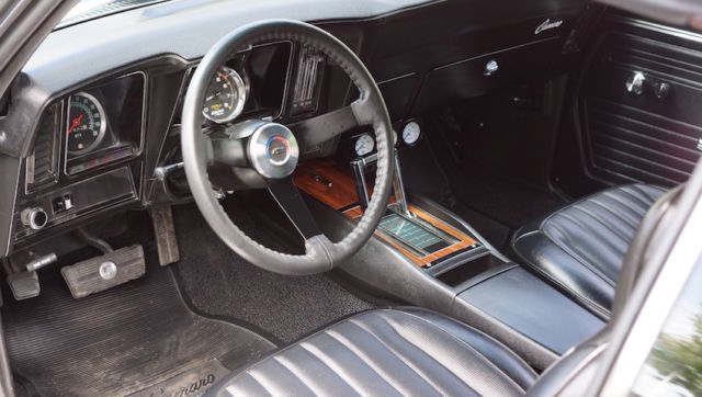 1969 Chevrolet Camaro - photo 12