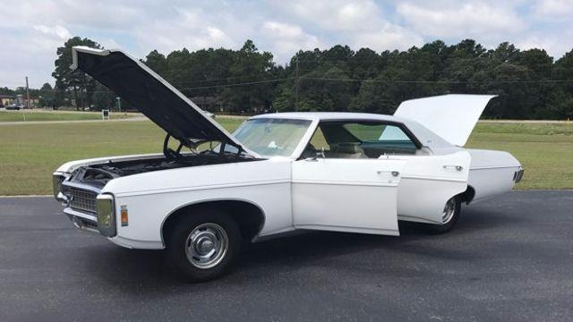 1969 Chevrolet Caprice SPORT SEDAN - photo 11