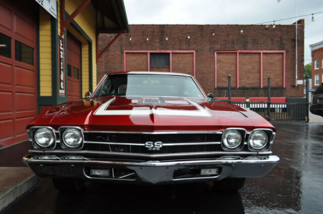 1969 Chevrolet Chevelle Frame Off Restored Cranberry Red/Pearl White 4sp A - photo 10