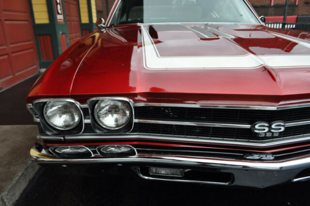 1969 Chevrolet Chevelle Frame Off Restored Cranberry Red/Pearl White 4sp A - photo 11
