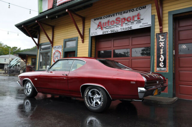 1969 Chevrolet Chevelle Frame Off Restored Cranberry Red/Pearl White 4sp A - photo 8