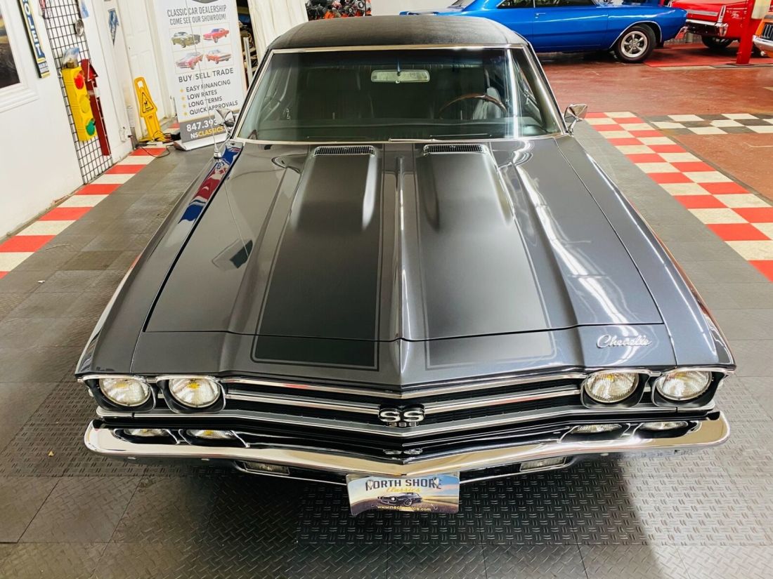 1969 Chevrolet Chevelle - FRAME OFF RESTO MOD - 454 ENGINE - VINTAGE AIR - - photo 10