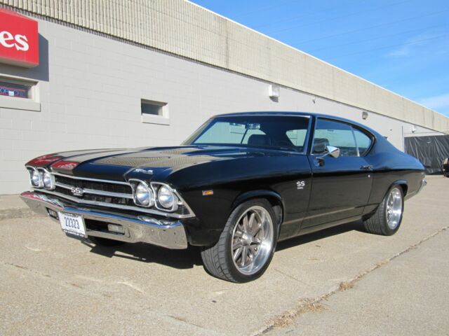 1969 CHEVROLET CHEVELLE MALIBU SS396 0 Black SS396 8 cyl 4 Speed Auto 1969 Chevrolet CHEVELLE MALIBU SS396 --