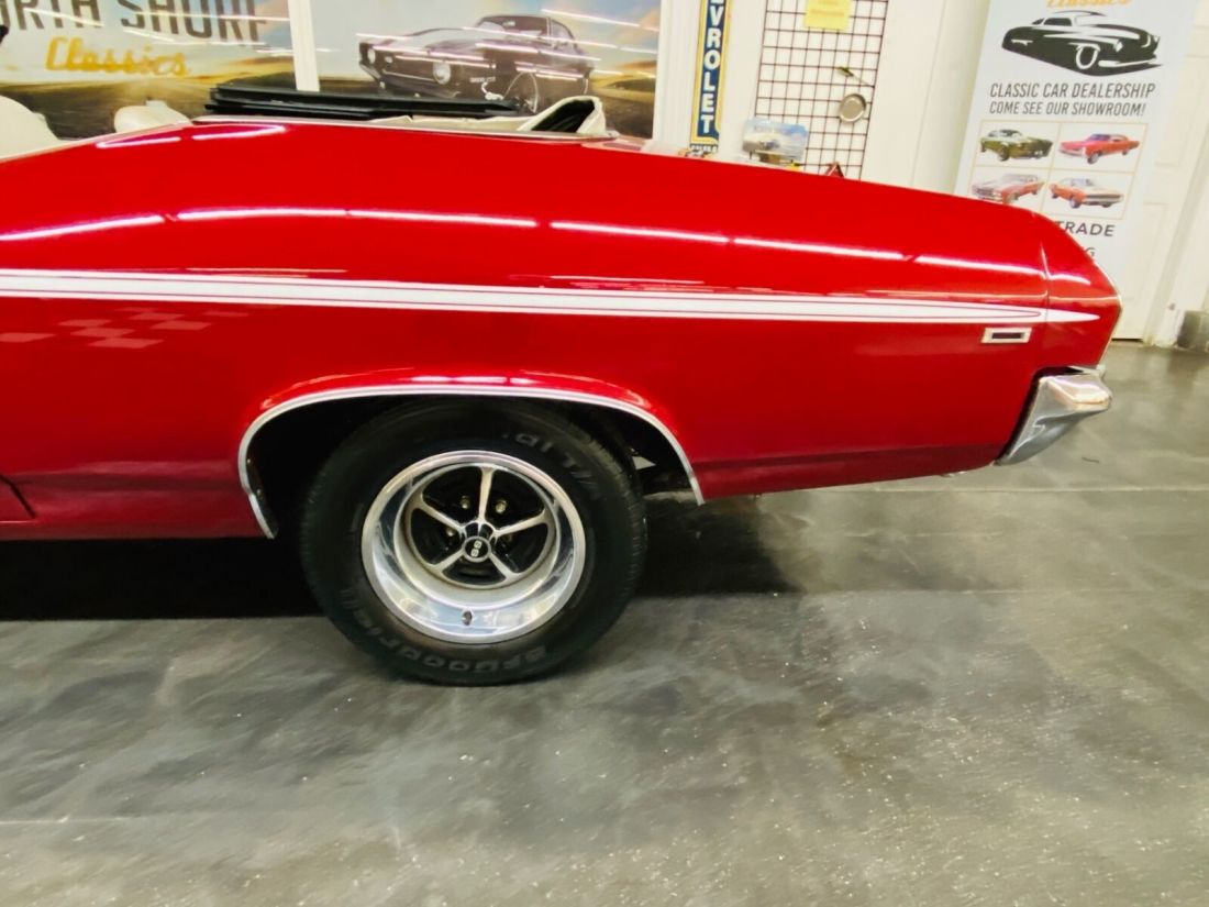 1969 Chevrolet Chevelle - SUPER SPORT CONVERTIBLE - BUILT IN CANADA - 4 SP - photo 13