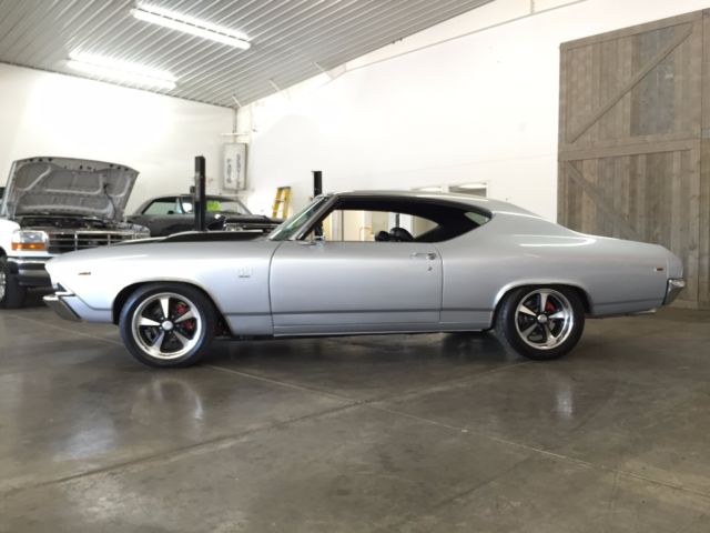 1969 Chevrolet Chevelle SS396 Resto Mod Big Block/4Speed*VINTAGE AIR**ALL NEW 1969 Chevrolet Chevelle SS
