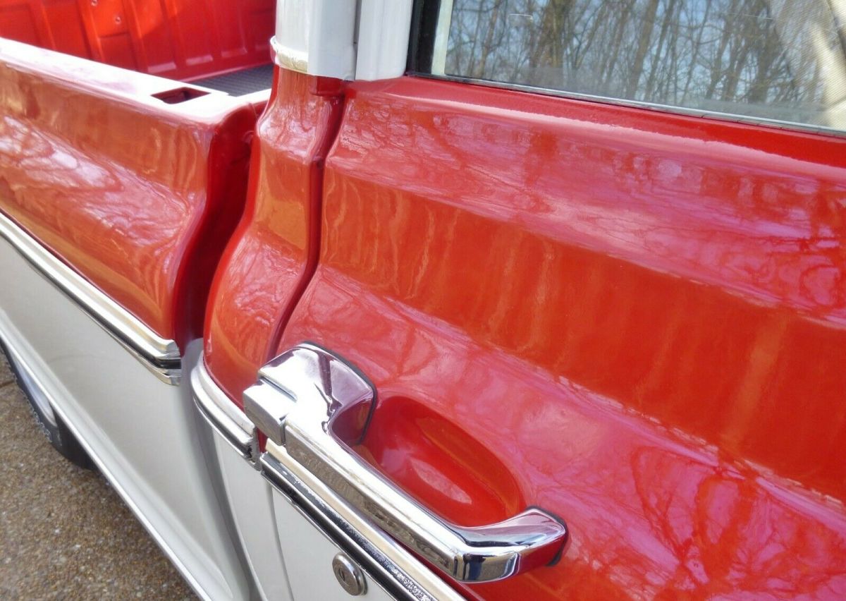 1969 Chevrolet C/K Pickup 1500 Custom Deluxe - photo 5