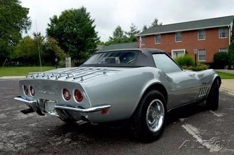 1969 Chevrolet Corvette 427 - photo 2