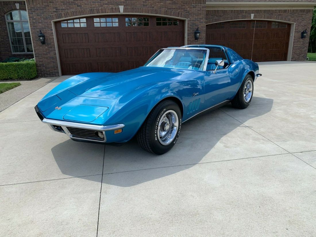 1969 Chevrolet Corvette, 350/350 h.p., Four Speed, Matching Numbers 1969 Chevrolet Corvette