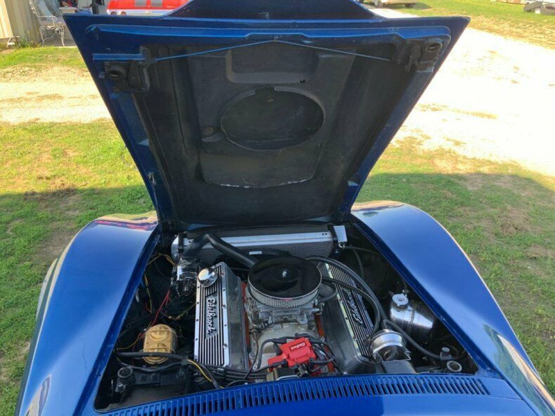 1969 Chevrolet Corvette 427 4 speed side pipes needs TLC - photo 4