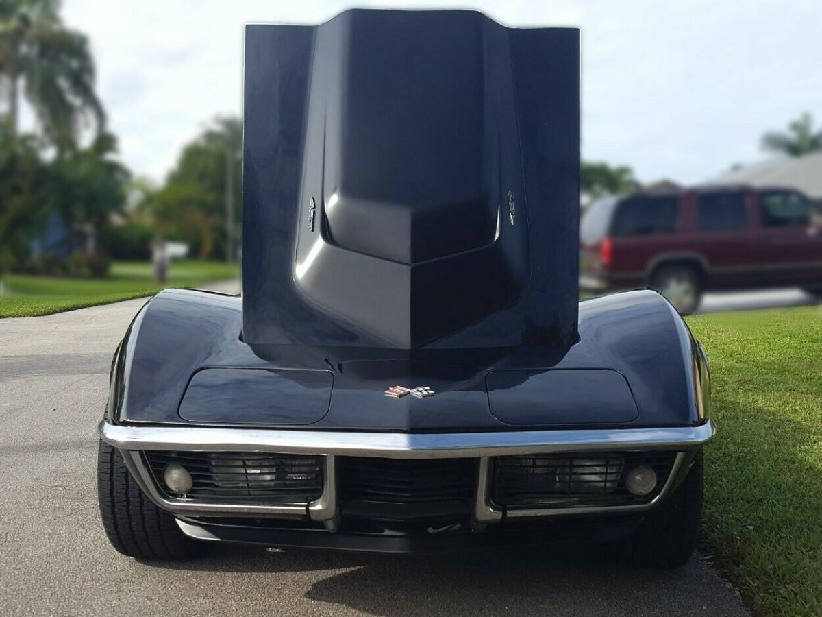 1969 Chevrolet Corvette - photo 2