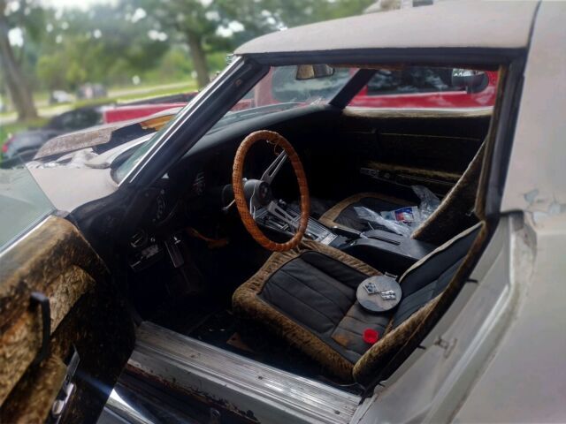 1969 Chevrolet Corvette 427 L68 - photo 8