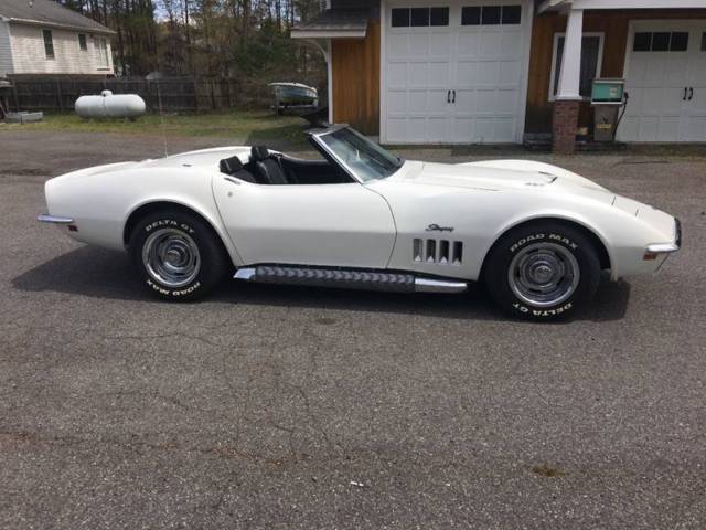 1969 Chevrolet Corvette BIG BLOCK TRI POWER 4 SPEED 2 TOPS - photo 9