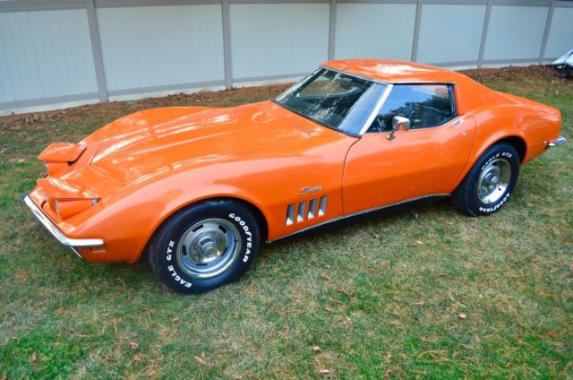 1969 Chevrolet Corvette Coupe 350 V8 Power Steering 1969 Chevrolet Corvette Coupe Power Steering Ttops