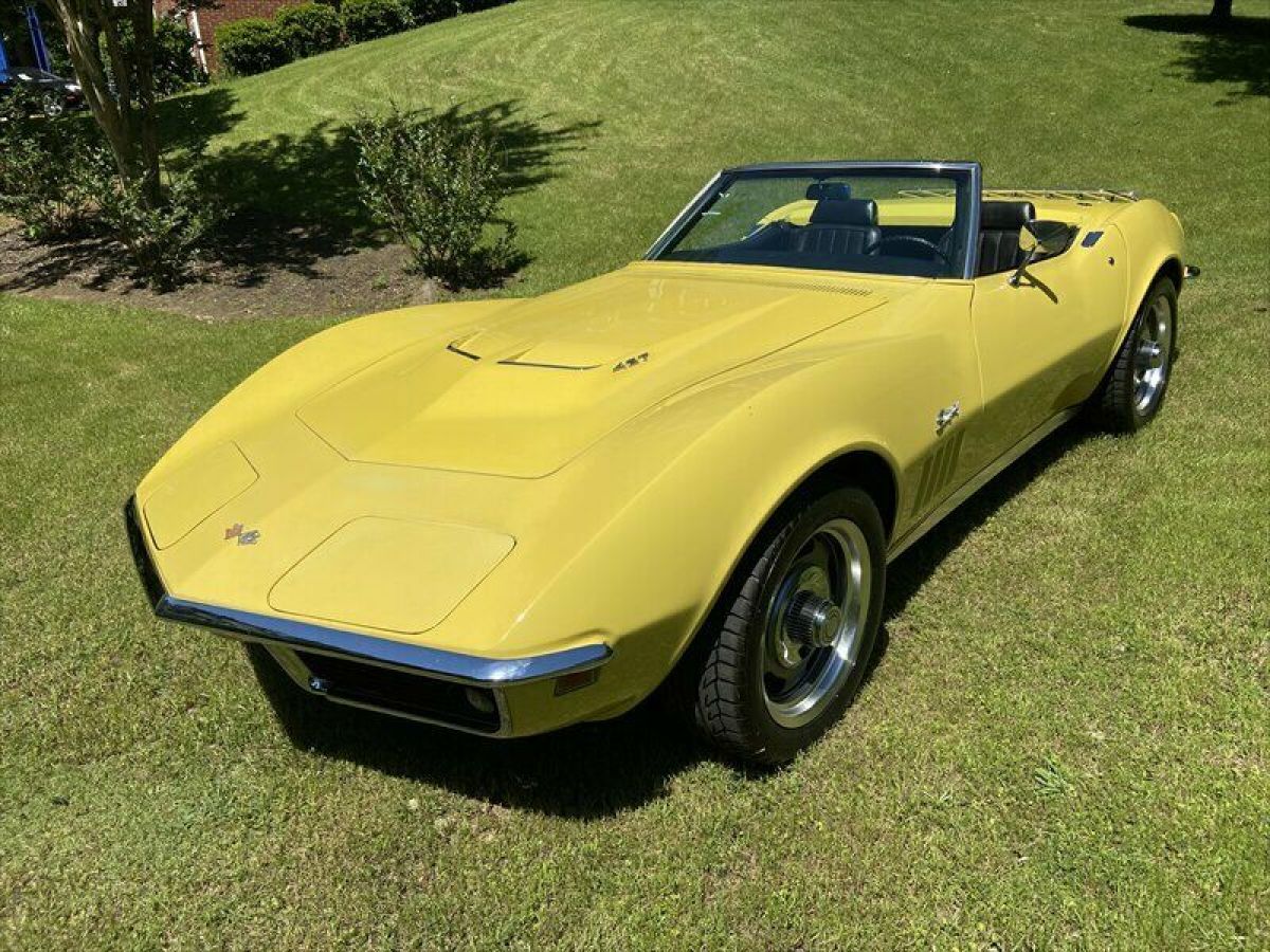 1969 Chevrolet Corvette, Daytona Yellow with 91456 Miles available now! 1969 Chevrolet Corvette Stingray