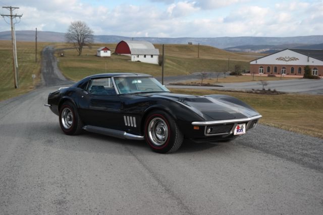 1969 Chevrolet Corvette FrameOff*Black/Blue*#sMatch427/390*PW*SidePipes* Manual 1969 Chevrolet Corvette FrameOff*Black/Blue*#sMatch427/390*PW*SidePipes*