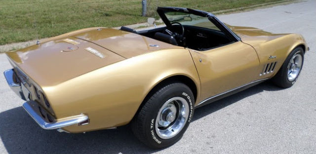 1969 Chevrolet Corvette Base Convertible 2-Door - photo 3