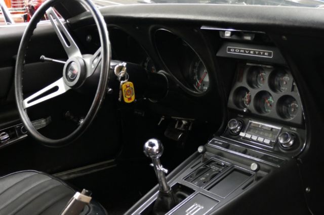1969 Chevrolet Corvette -LeMans BLUE-STINGRAY-AN AMERICAN MASTERPIECE - photo 13