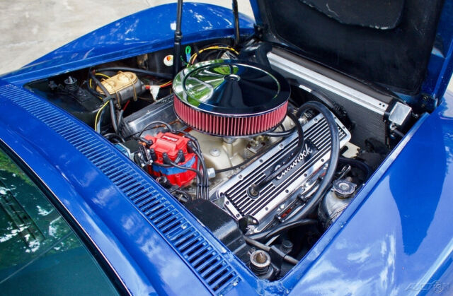 1969 Chevrolet Corvette Stingray 427 V8 / 4-SPD - photo 12