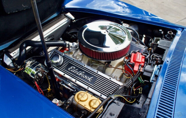1969 Chevrolet Corvette Stingray 427 V8 / 4-SPD - photo 13