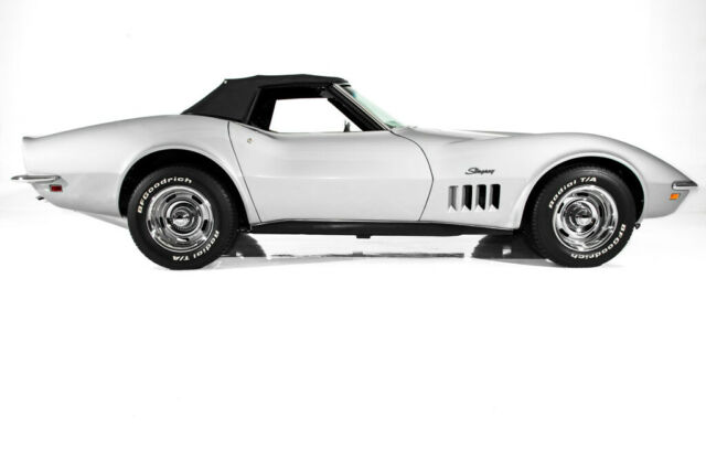 1969 Chevrolet Corvette Silver/Black Tri-Power 427/400hp - photo 4