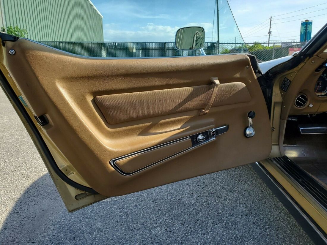 1969 Chevrolet Corvette - photo 13