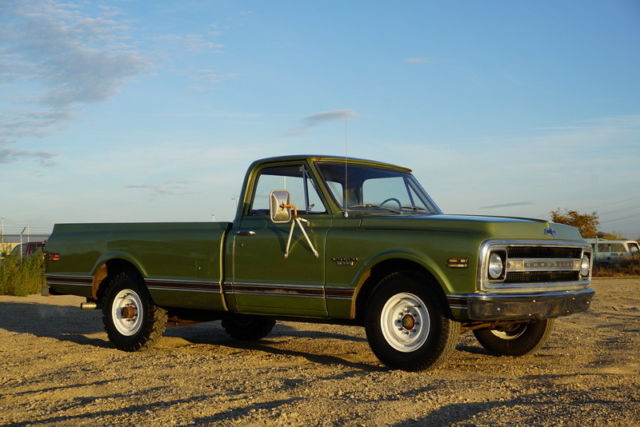 1969 Chevrolet C/K Pickup 2500 CST 20 - photo 10