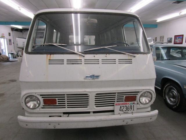 1969 Chevrolet G10 108 Sport Van - photo 5