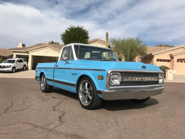 1969 CHEVROLET TRUCK - SHORT BED - FRAME OFF RESTO - RUST FREE 1969 Chevrolet C-10