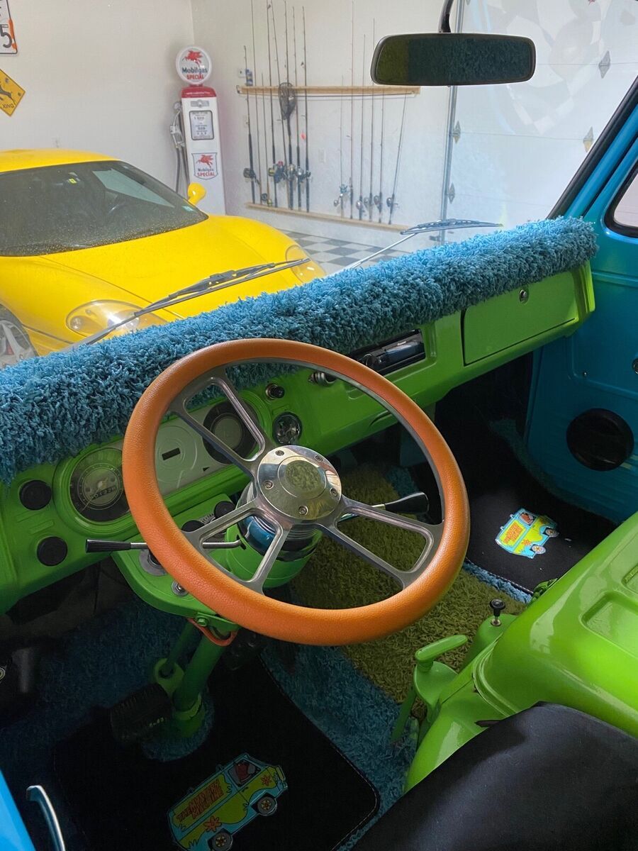1969 Chevrolet Van - photo 12