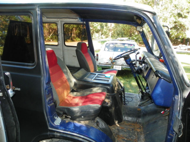 1969 Chevrolet G20 Van 108 SPORTS VAN - photo 13